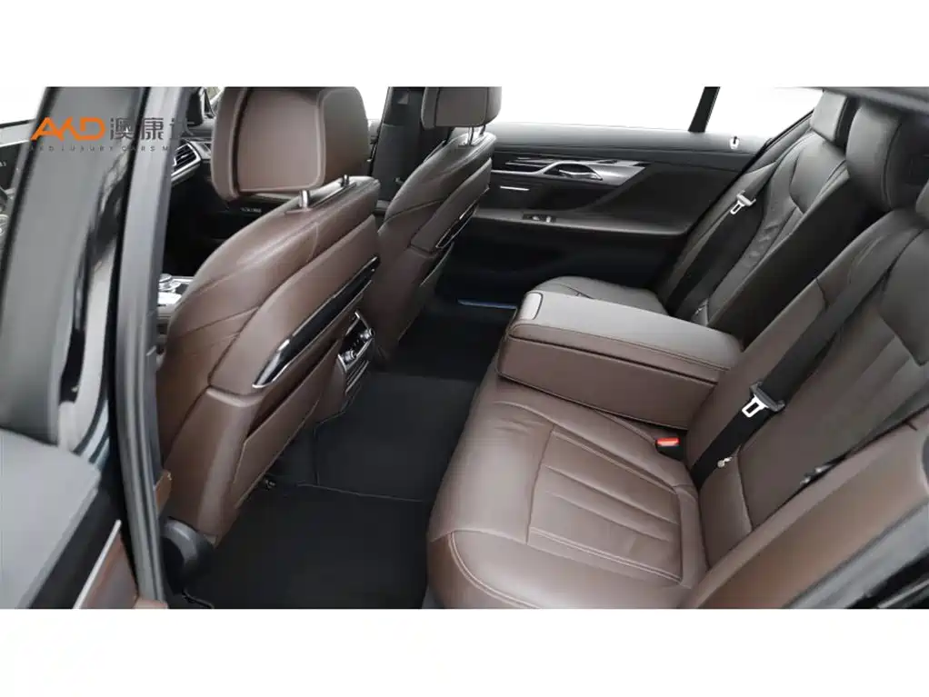BMW 7 Series 2018 730Li Leading Type M Sport Package фото 7