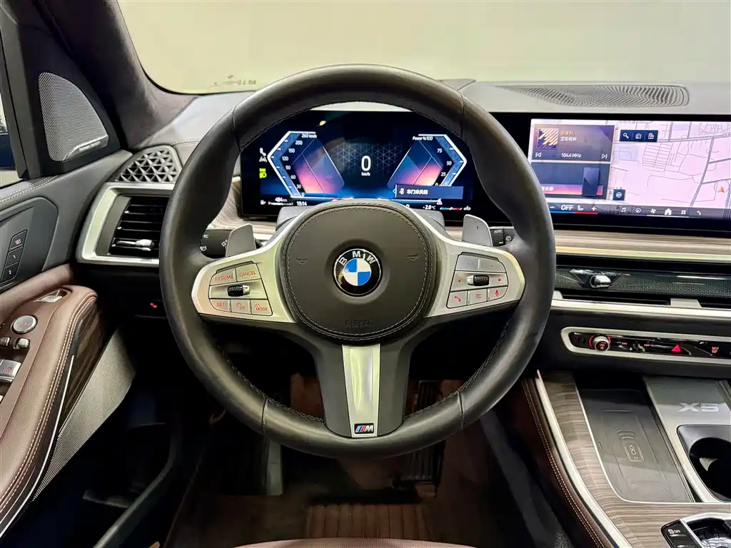 BMW X5 2023 xDrive 40Li M Sport Package фото 23