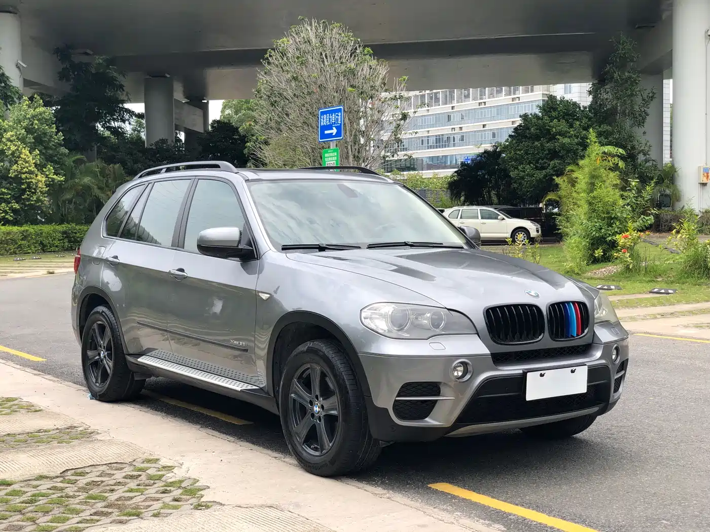 BMW X5 (Import) 2011 xDrive35i Premium фото 3