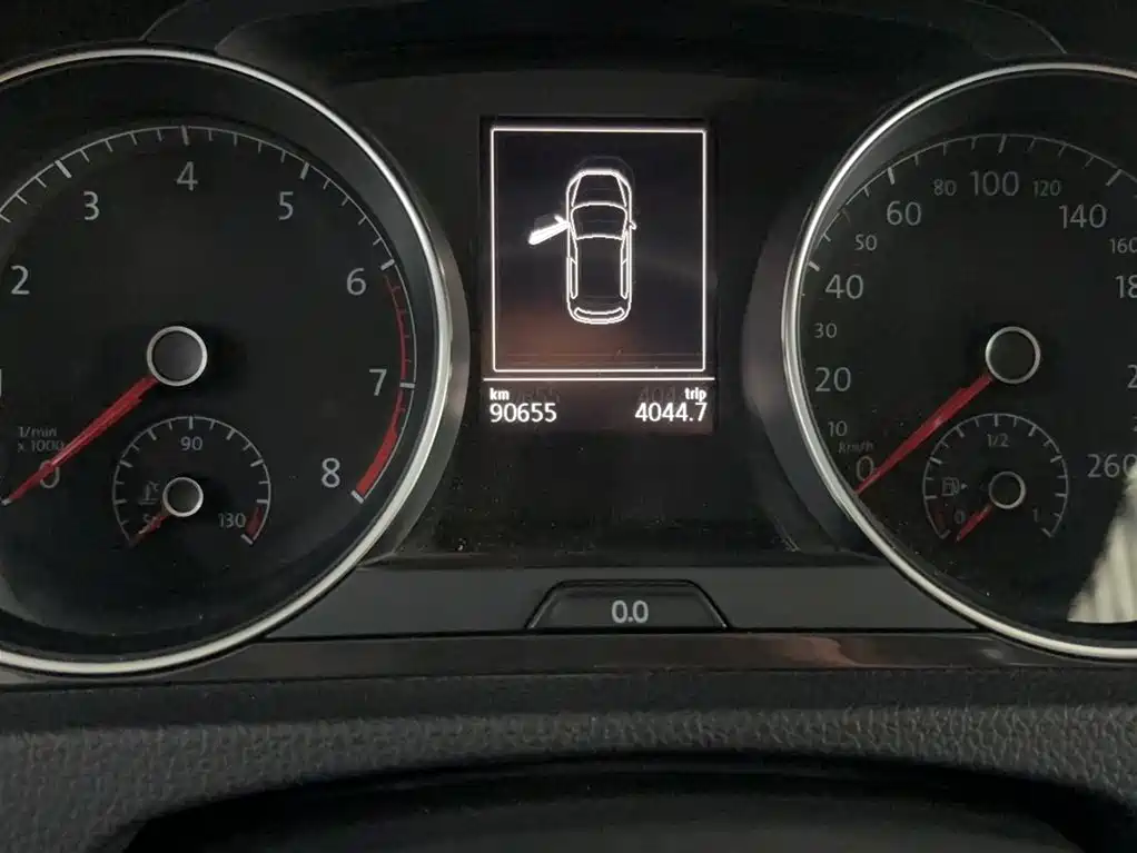 Volkswagen Golf 2018 1.6L Automatic Comfort фото 7