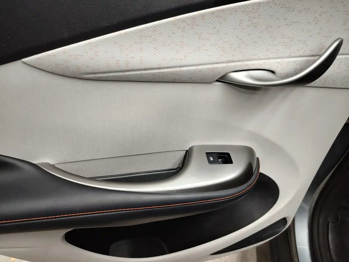 BYD Dolphin 2021 Model 405km Fashion Edition фото 16