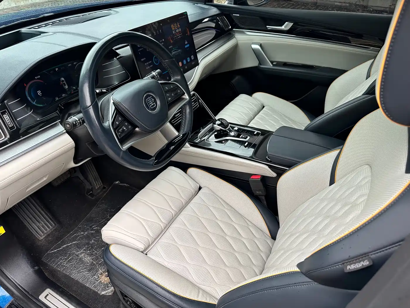 BYD Tang New Energy 2022 DM-p 215KM AWD Flagship фото 41