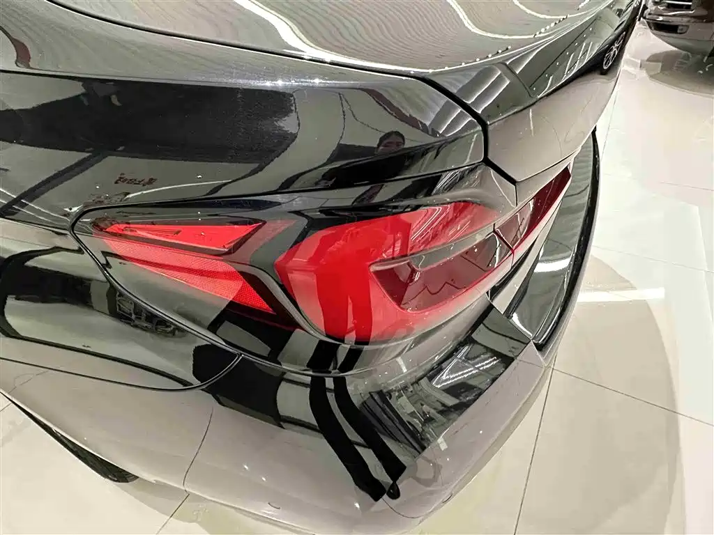 BMW 5 Series 2021 530Li Premium M Sport Package фото 14