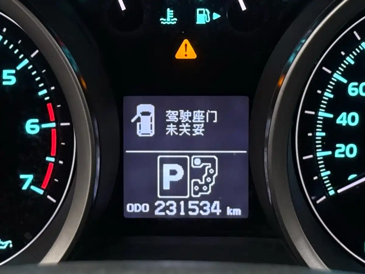 Toyota Land Cruiser 2007 4.7L Automatic VX-R фото 18