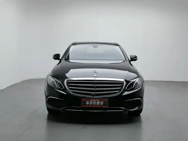 Mercedes-Benz E-Class 2019 E 300 L Luxury — фото 3