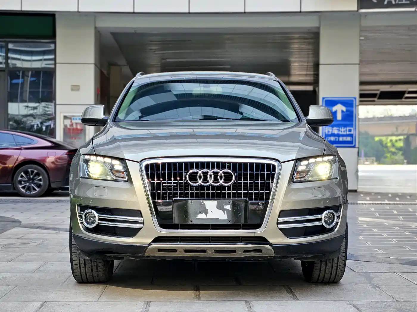 Audi Q5 2012 2.0TFSI Technology фото 2