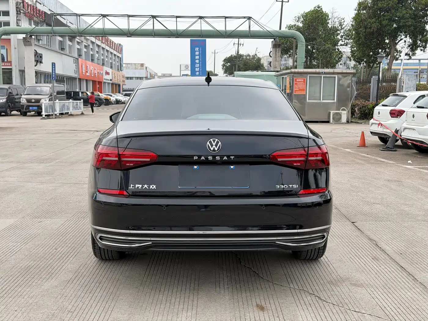 Volkswagen Passat 2021 Model 330TSI Elite Edition фото 8