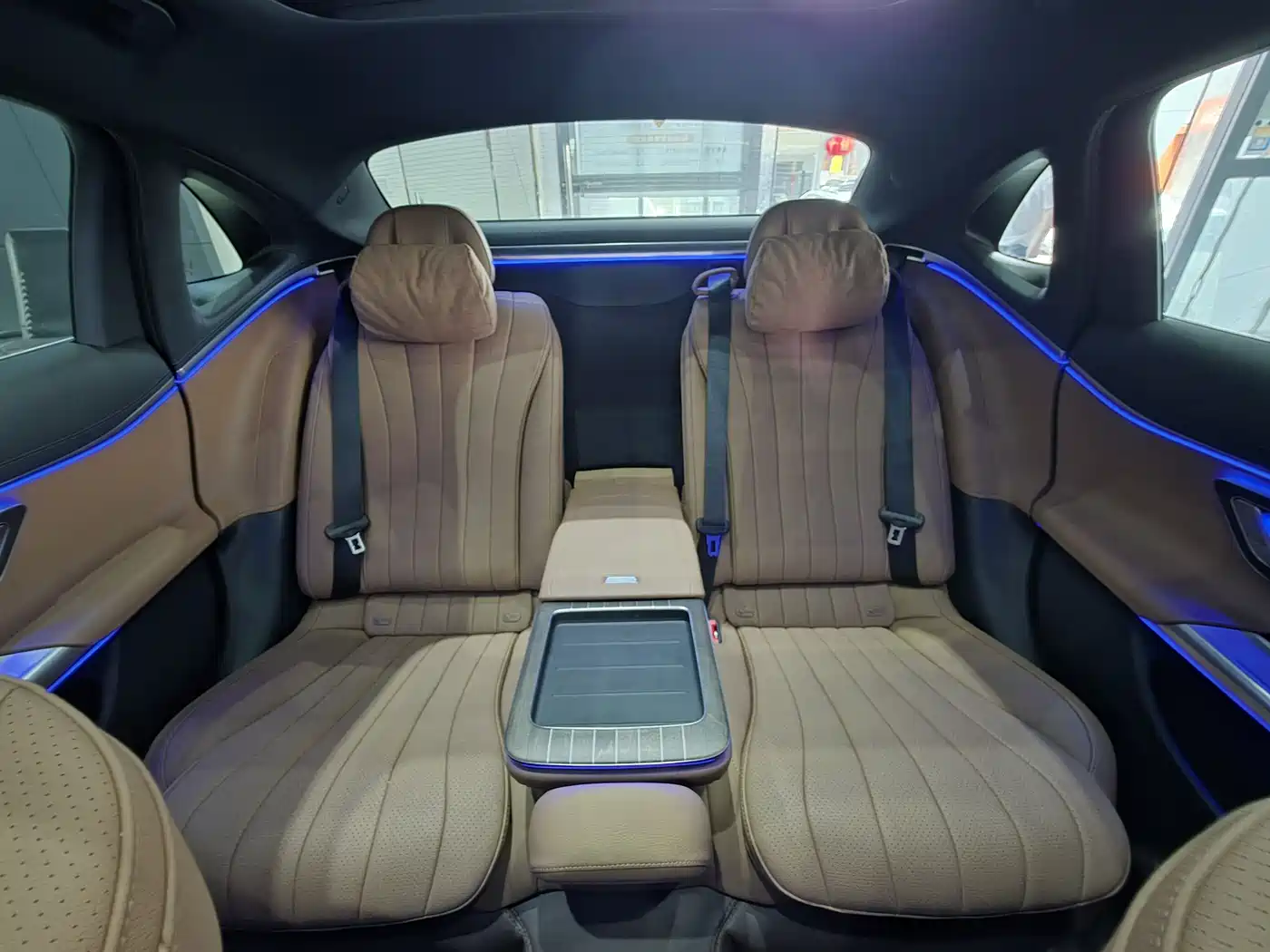 Mercedes-Benz E-Class 2025 E 300 L Luxury фото 14