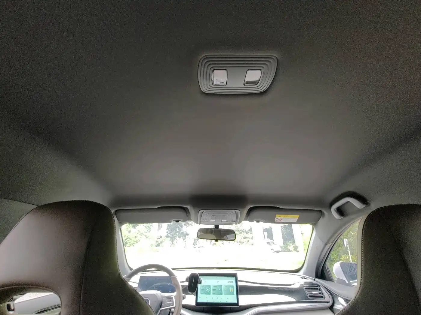 BYD Qin PLUS 2024 Glory Edition DM-i 55KM Leading фото 20