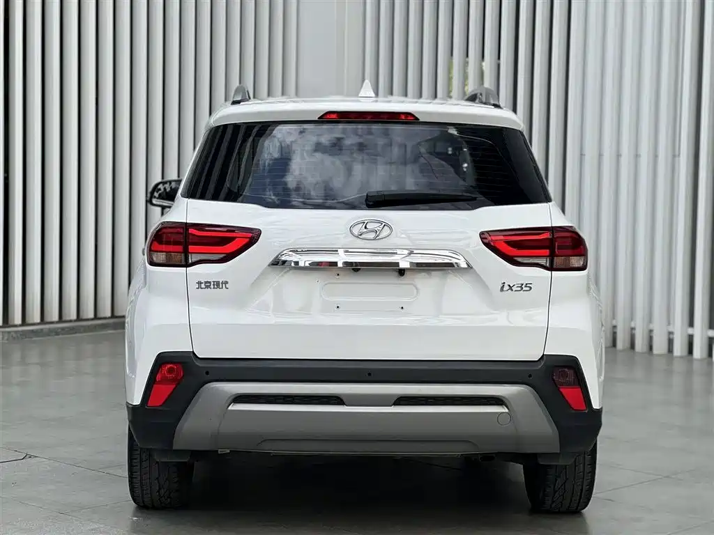 Hyundai Beijing Hyundai ix35 2019 2.0L Automatic 2WD Zhiyong·Enjoy China V фото 5