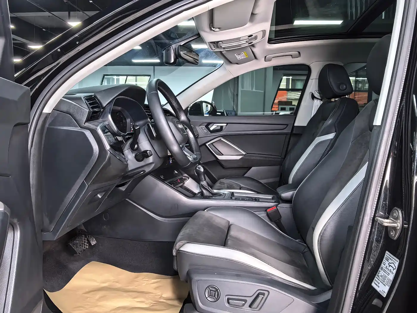 Audi Q3 2021 35 TFSI Fashion Sport фото 9