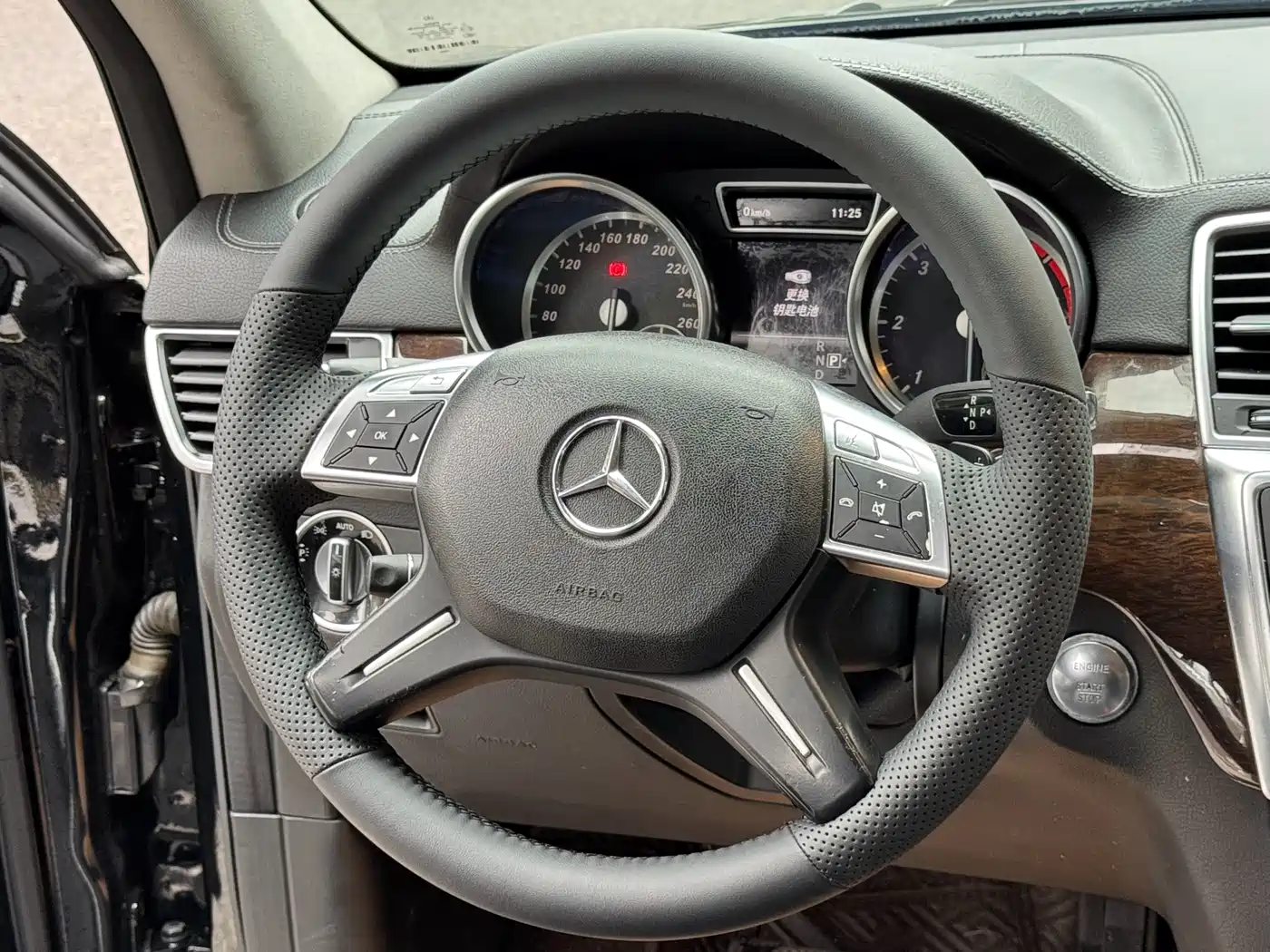 Mercedes-Benz GL-Class фото 9