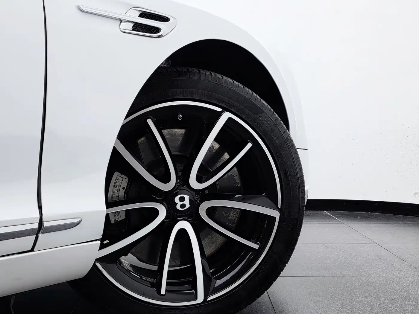 Bentley Continental 2013 2012 4.0T GT V8