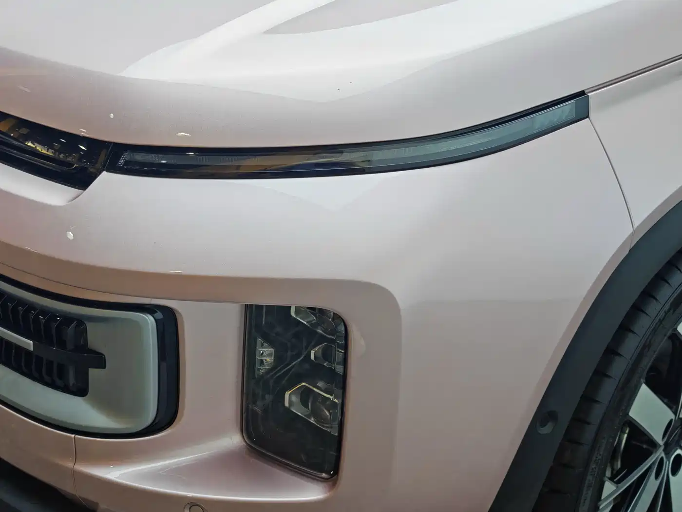 GEELY AUTOMOBILE GEELY ICON