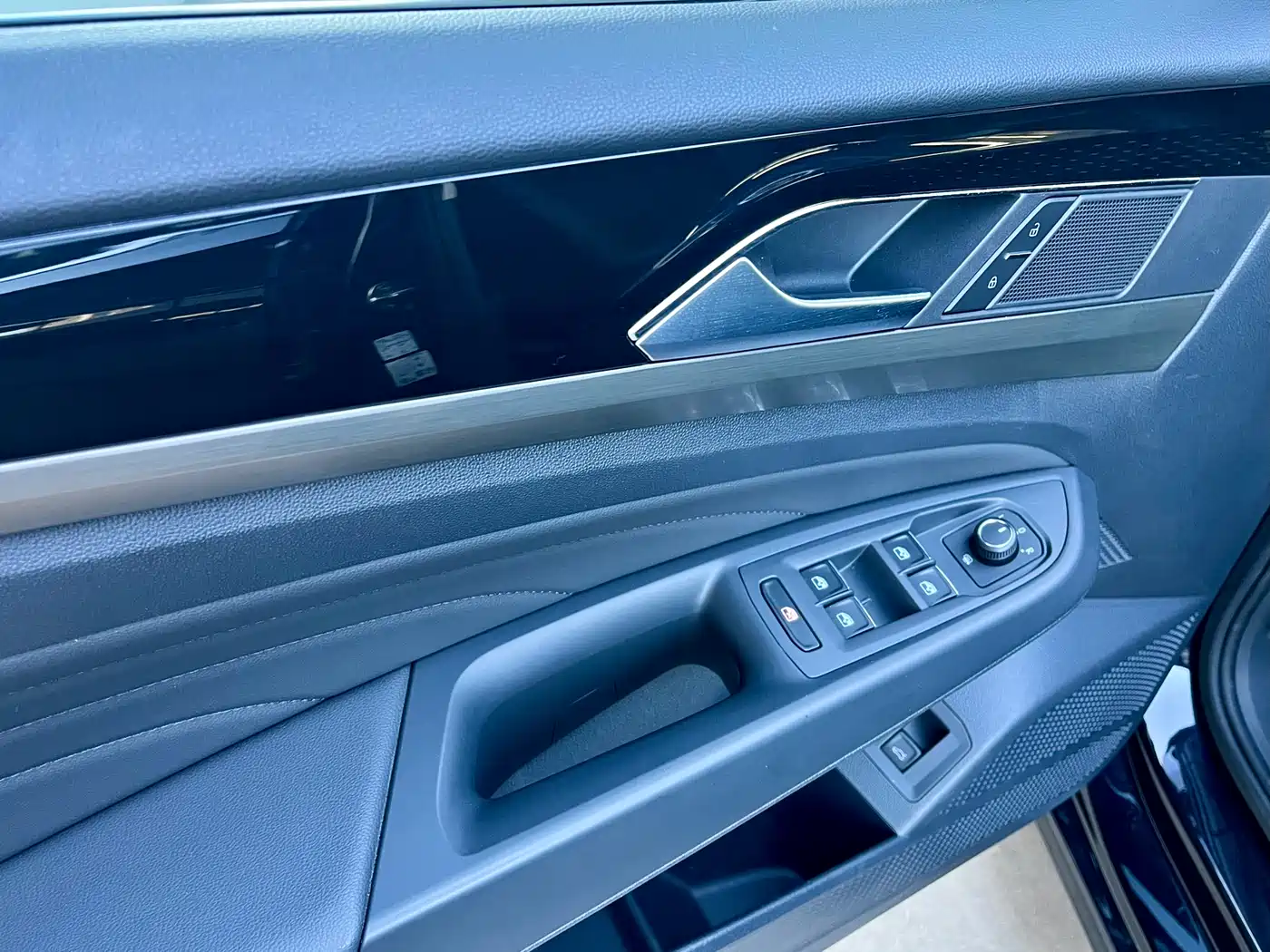 Volkswagen Passat 2019 Model 280TSI Business Edition China VI фото 6