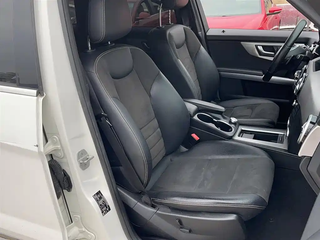 Mercedes-Benz GLK-Class 2015 GLK 260 4MATIC Dynamic Ultimate Edition фото 20