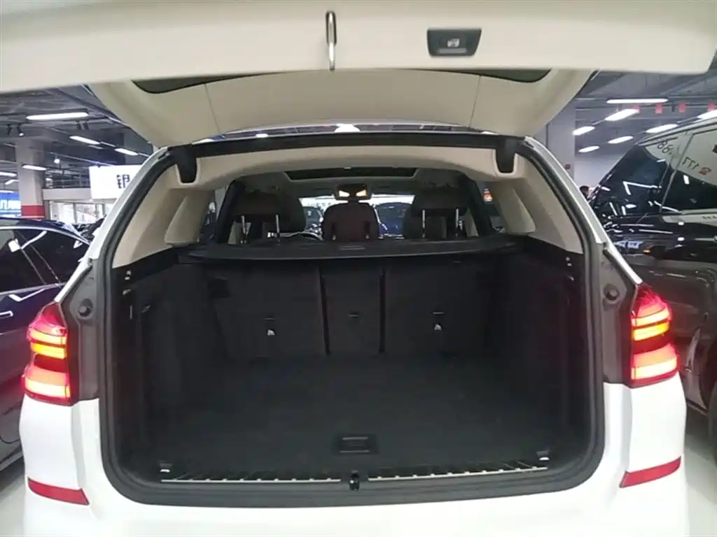 BMW X3 2018 xDrive25i M Sport Package China VI фото 19