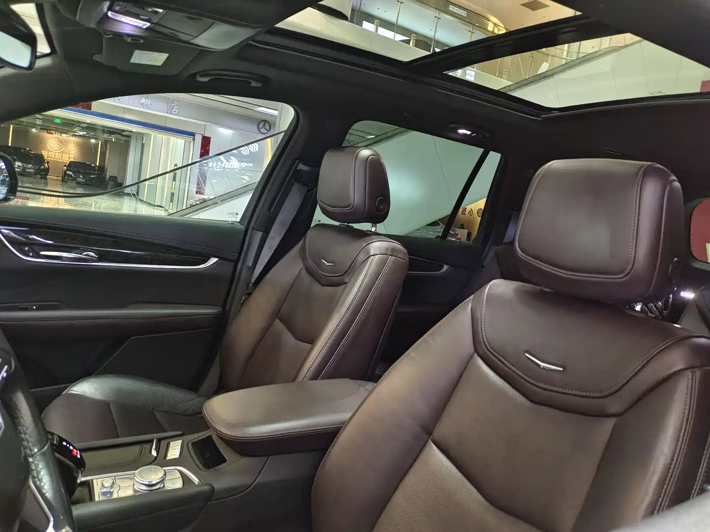Cadillac XT6 2020 28T 6-Seater 4WD Luxury Model фото 14