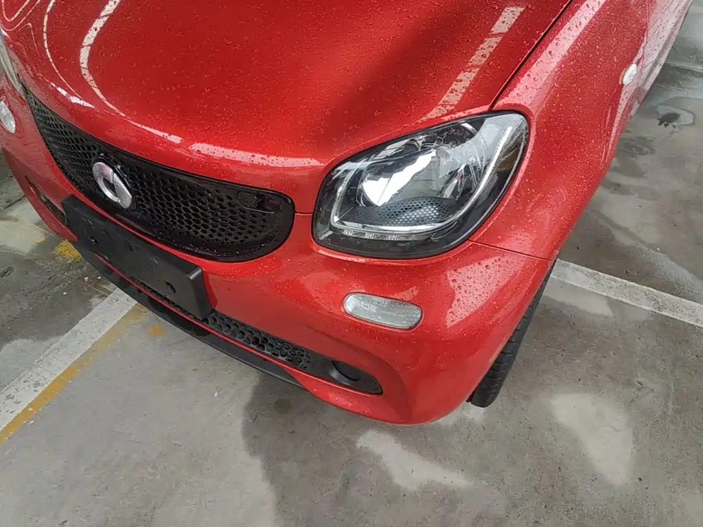 smart forfour 2018 2018 1.0L 52kW Passion Edition