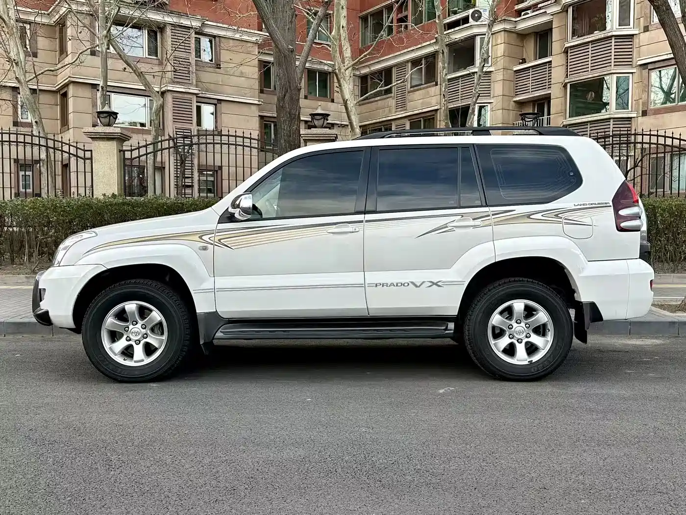 Toyota Prado 2006 4.0L Auto VX фото 3