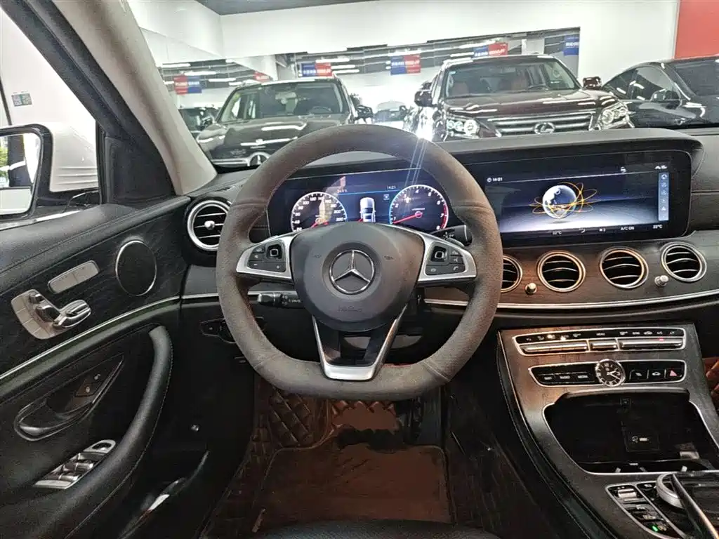 Mercedes-Benz E-Class 2018 Facelift E 300 L Sport Fashion фото 11