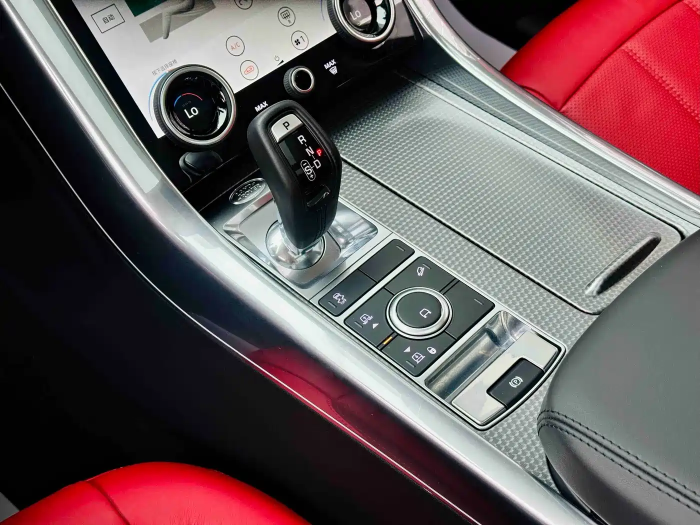 Фото 9 - Land Rover Range Rover Sport