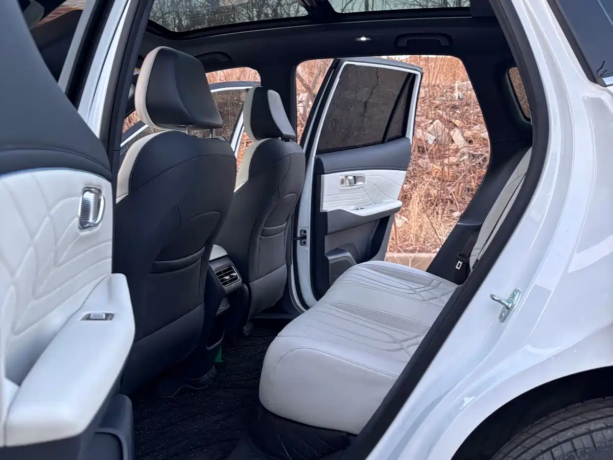 GEELY GALAXY GALAXY STARSHIP 7 EM I