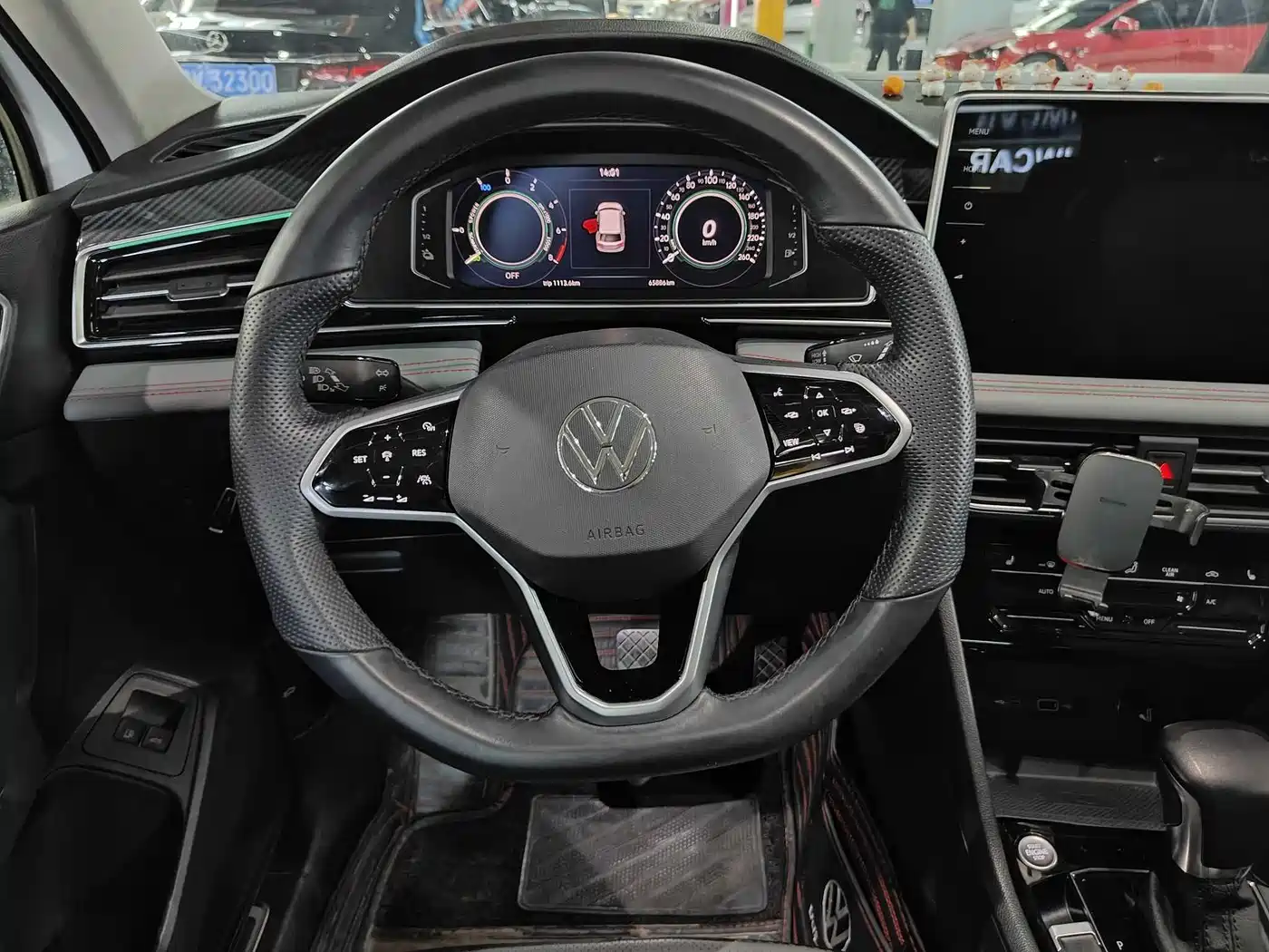 Volkswagen Tiguan L PHEV 2022 430PHEV Plug-in Hybrid Flagship Edition фото 8