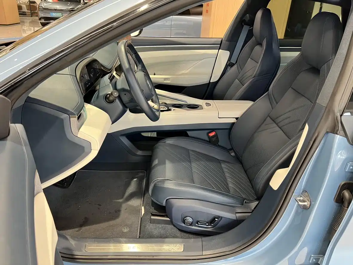 ZEEKR EXTREME KRYPTON 001