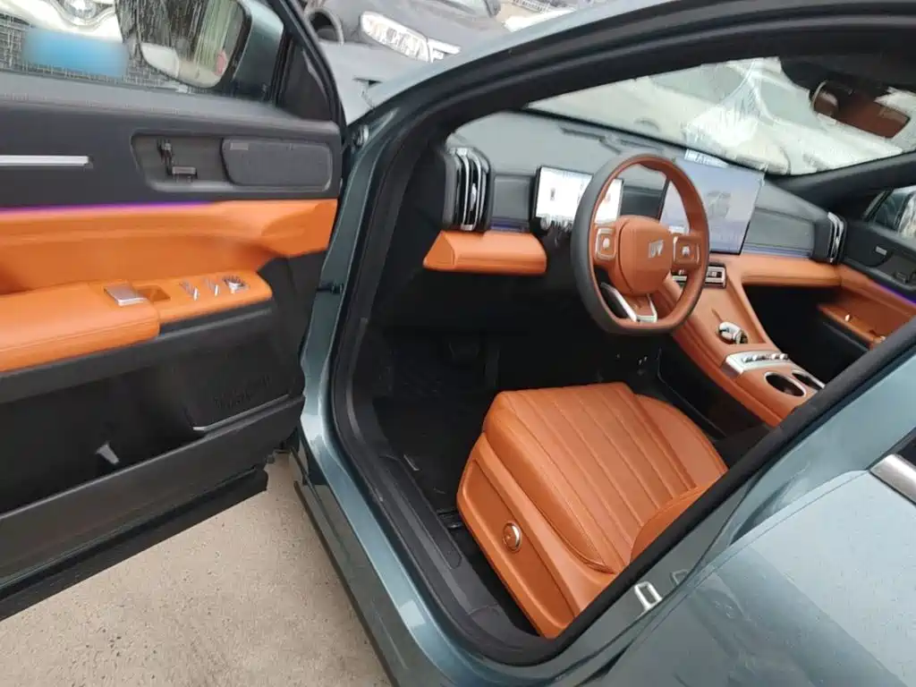 Jetour X70L 2025 2025 2.0T Automatic Flagship 7-Seater