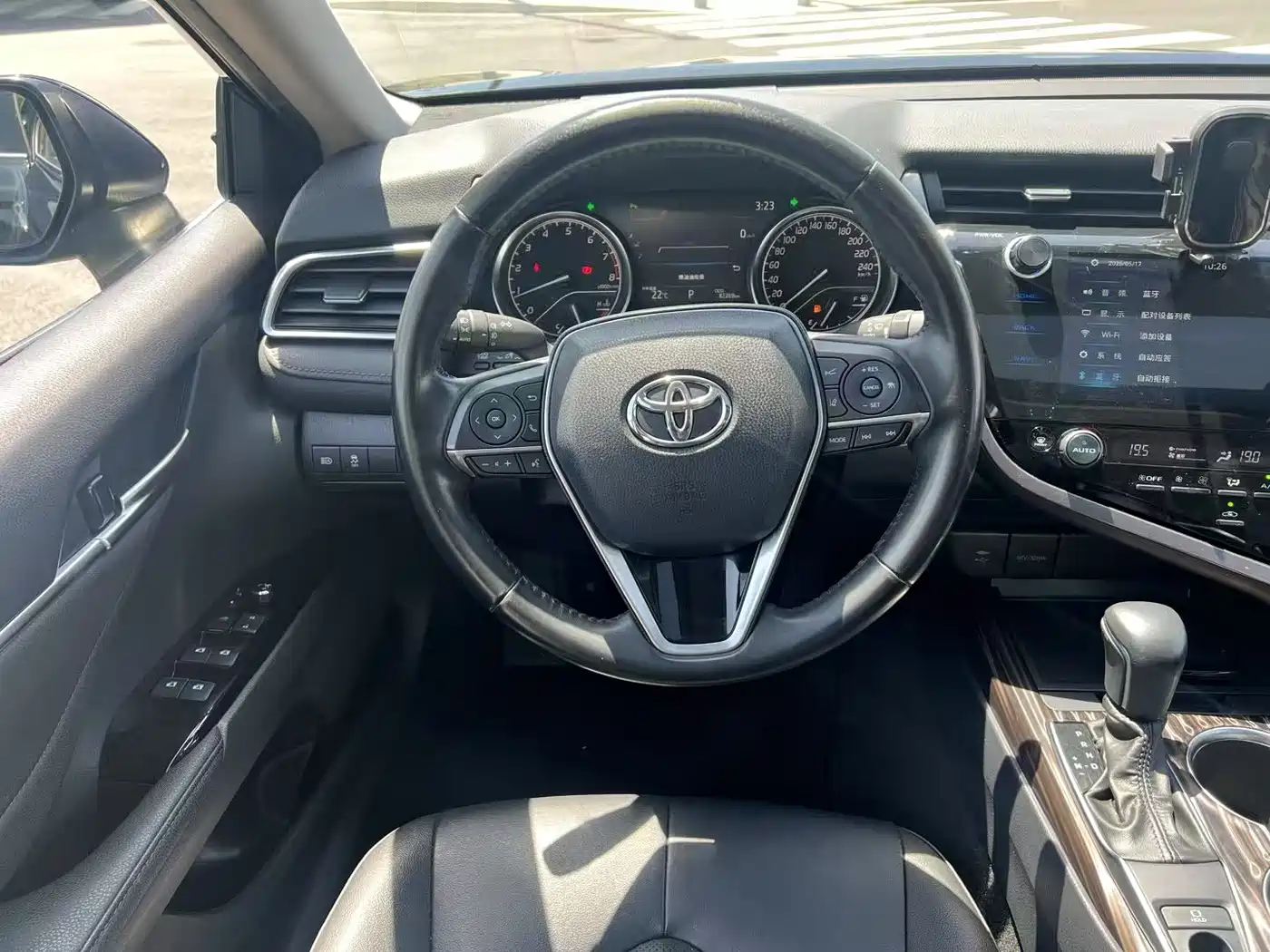 Toyota Camry 2019 Facelift 2.0G Luxury Edition фото 5