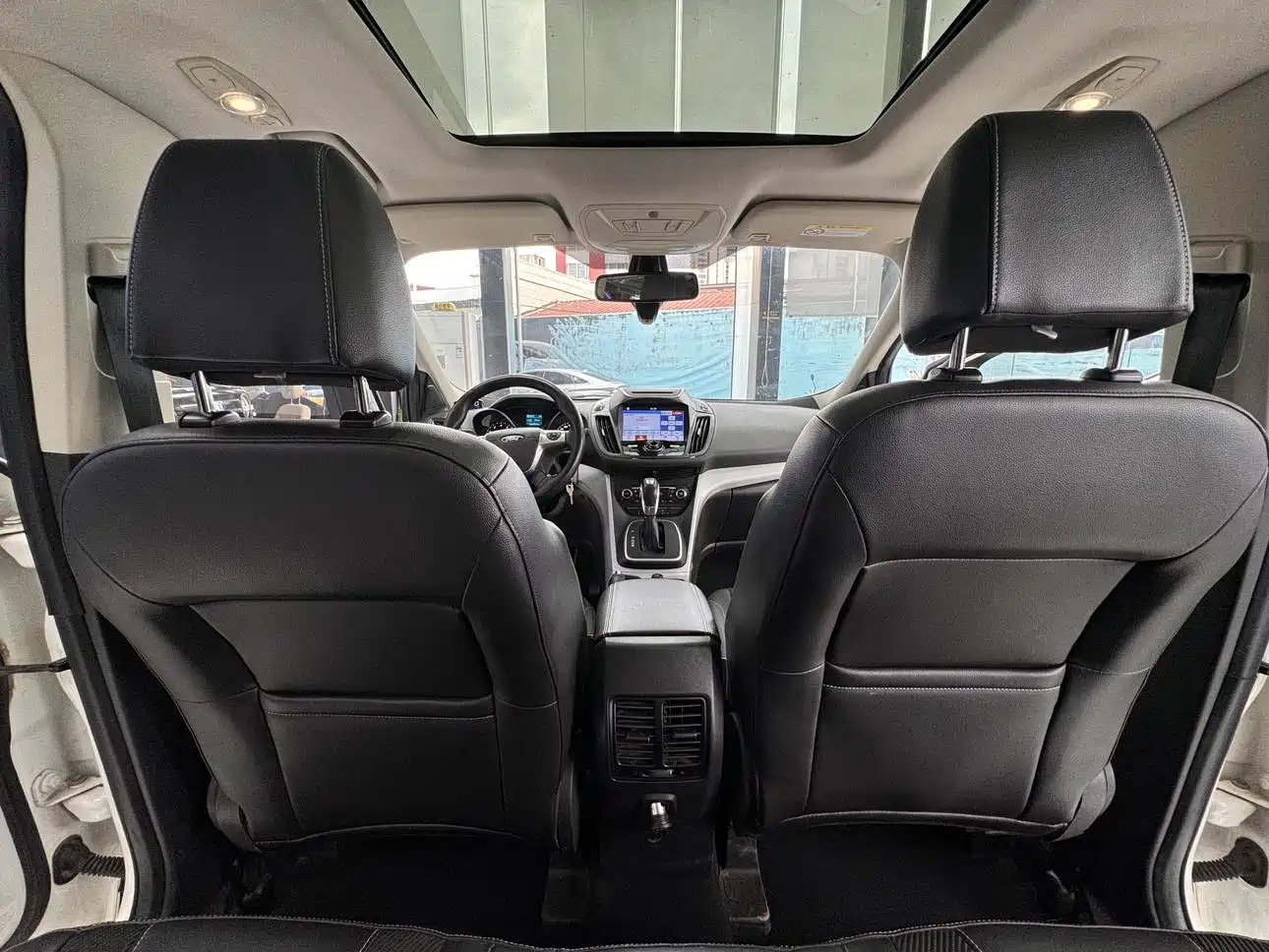 Фото 20 - Ford Kuga
