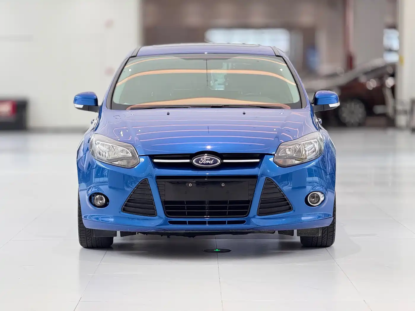 Photo 2 - Ford Focus