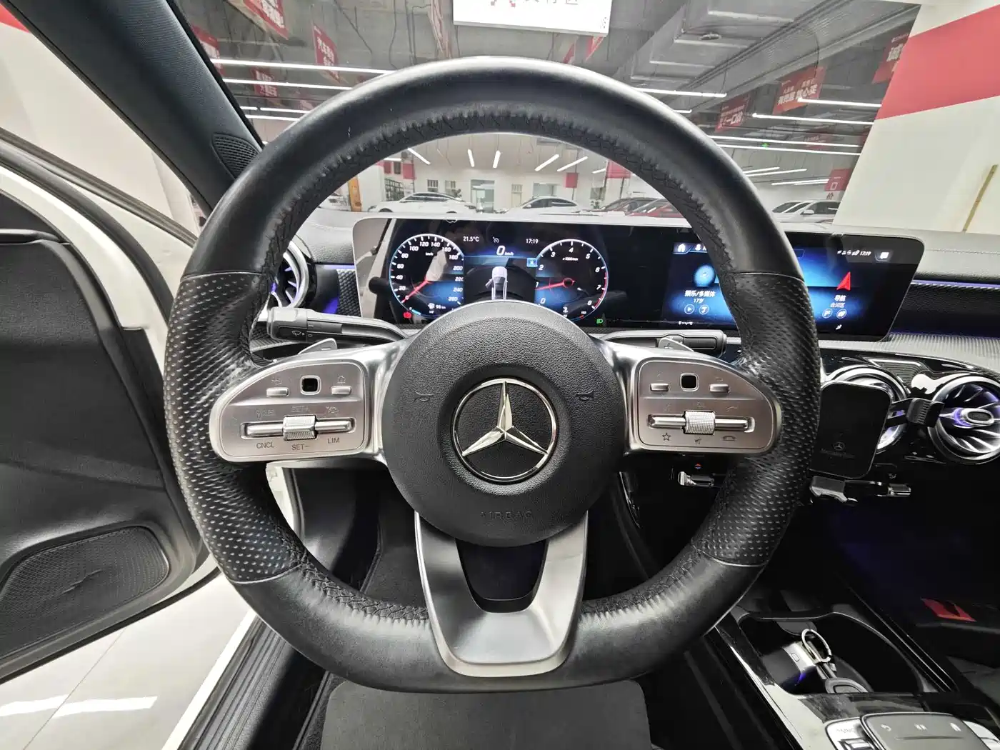 Mercedes-Benz A-Class 2020 A 200 L Sport Sedan фото 8