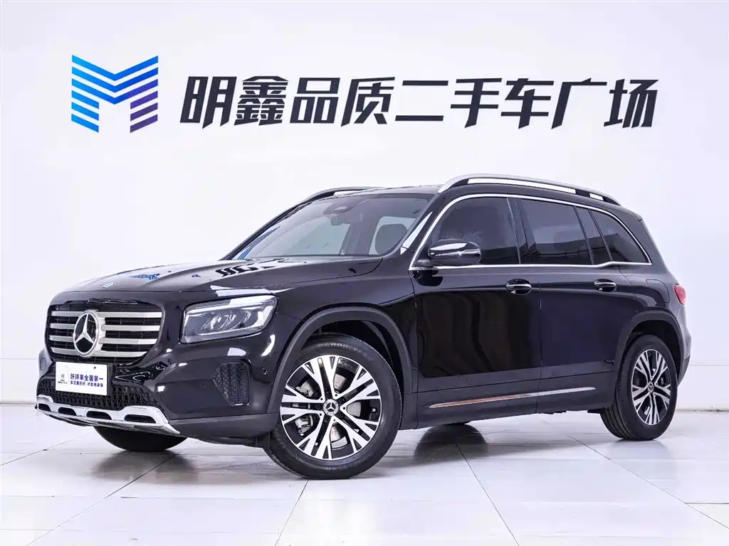 MERCEDES-BENZ GLB