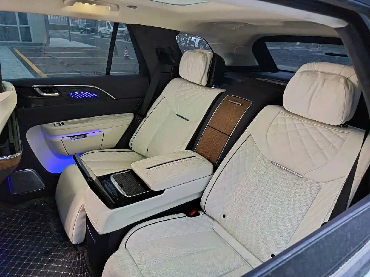 Hongqi E-HS9 2022 660km Qi Ling Edition (4-seater) фото 26