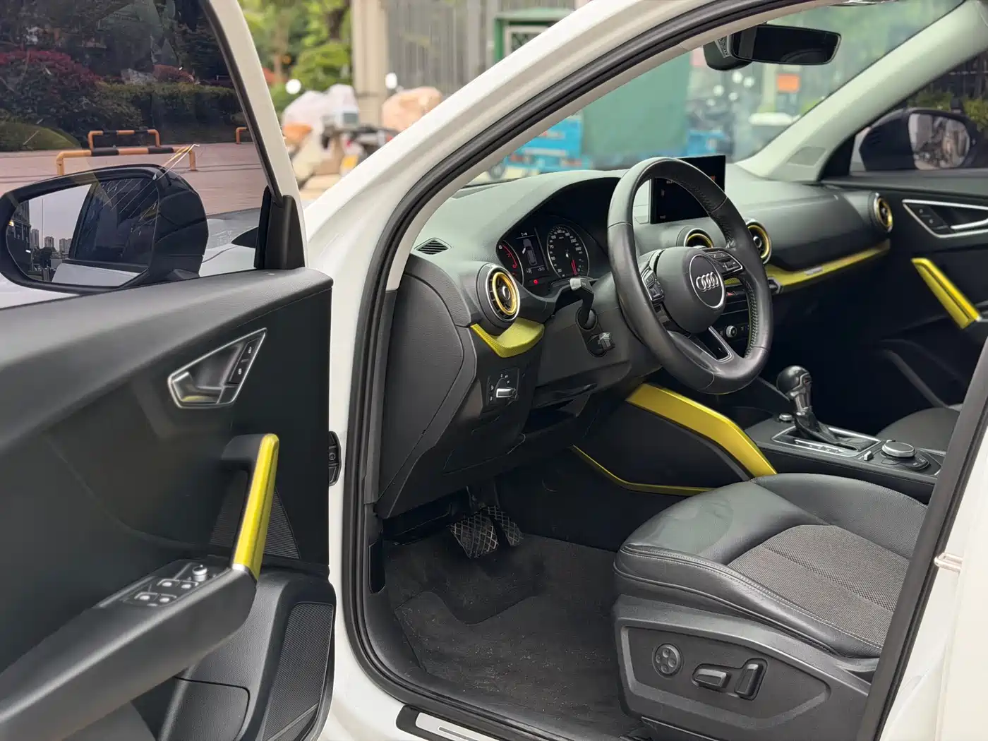 Audi Q2L 2018 35 TFSI Fashion Dynamic China VI фото 4