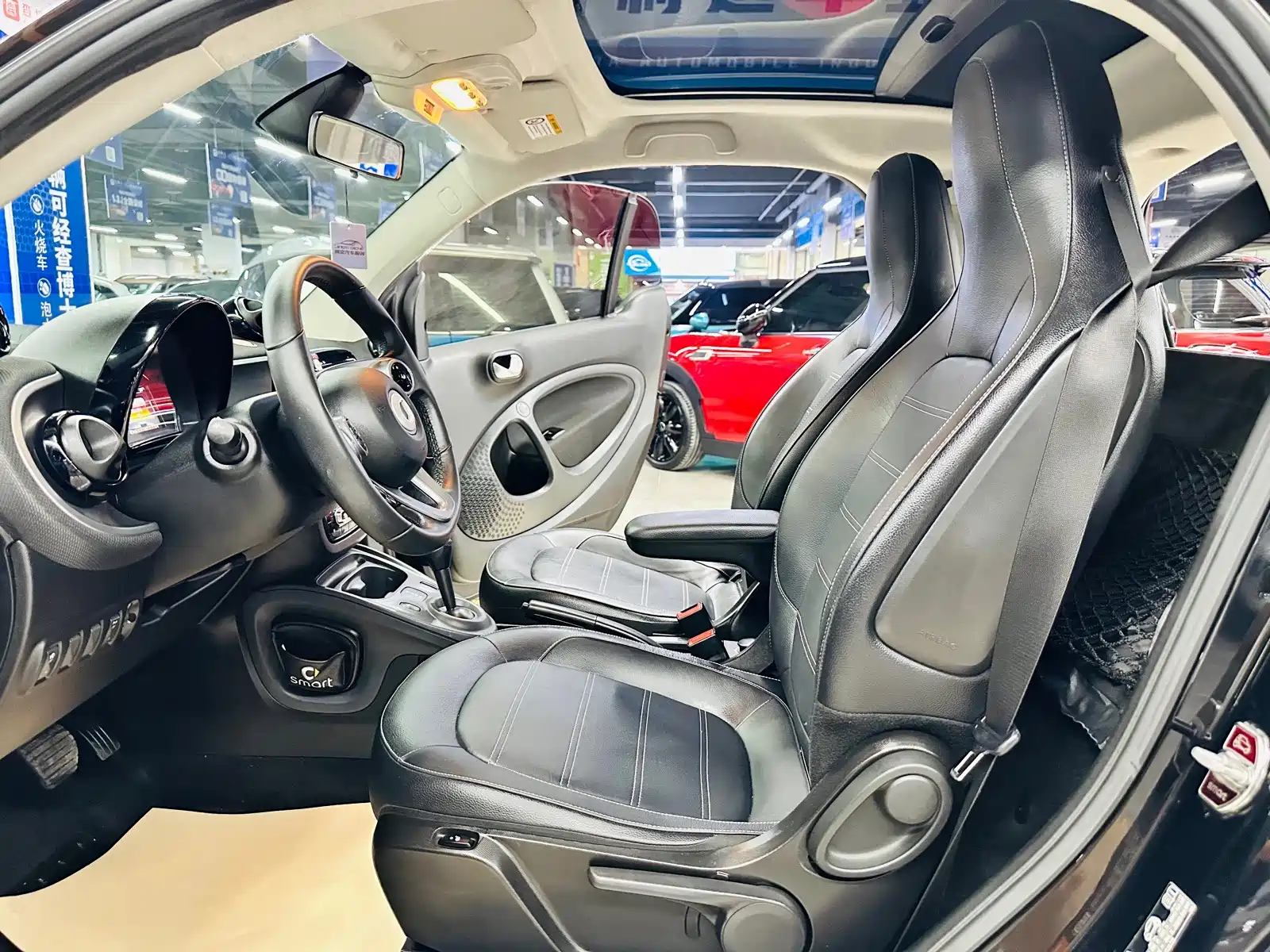 Фото 22 - smart fortwo