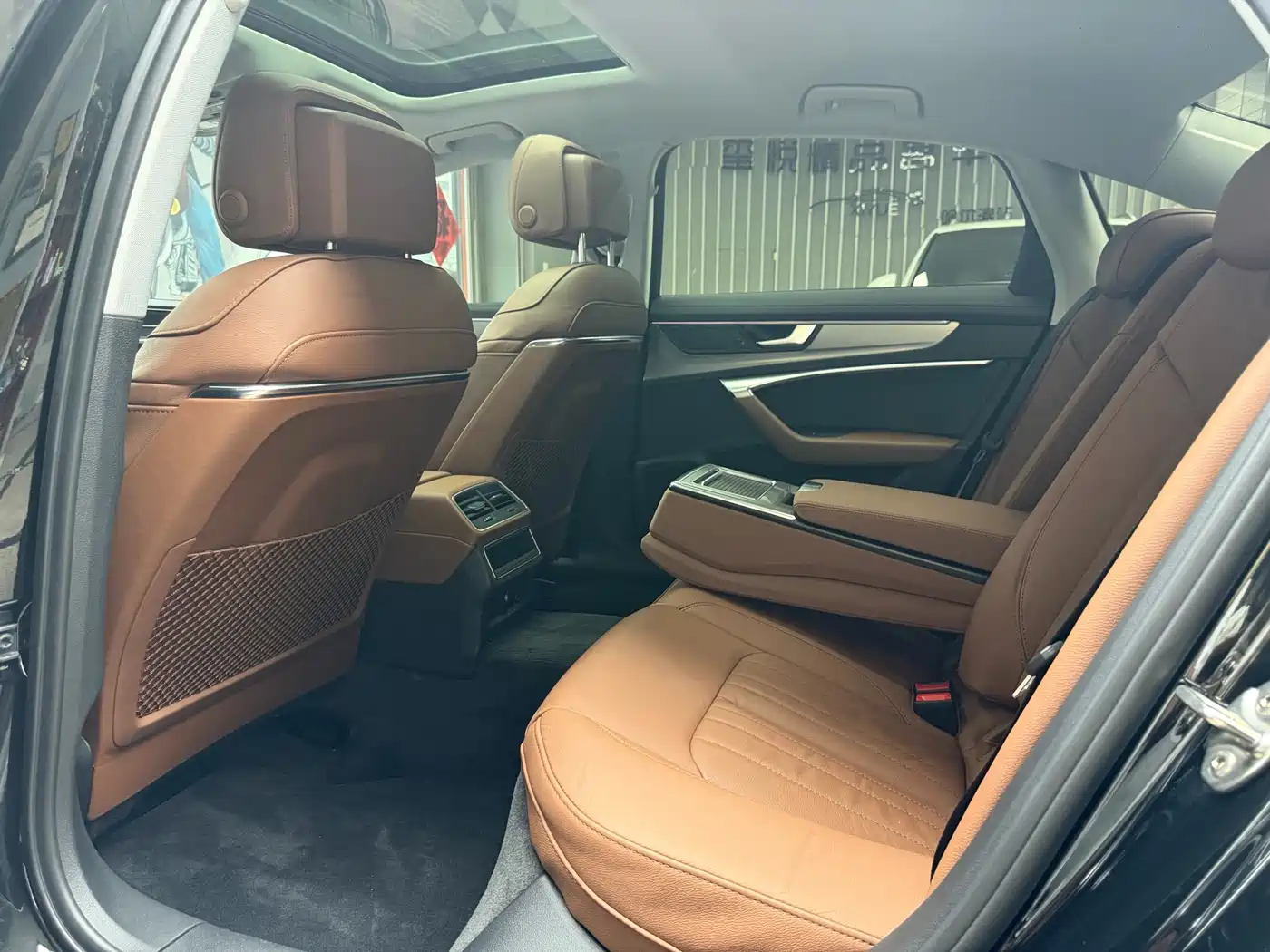 Audi A6L 2022 40 TFSI Luxury Elegance фото 23