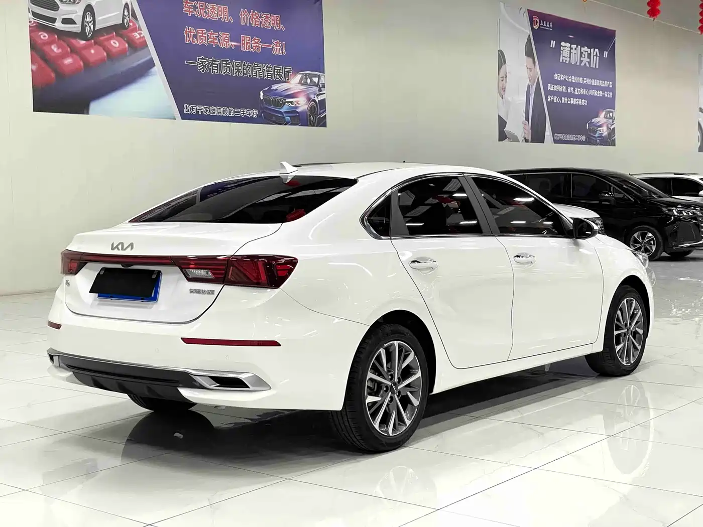 Kia K3 2021 1.5L CVT Fashion Edition фото 15