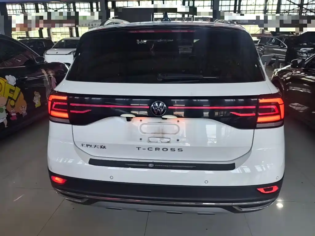 Фото 6 - Volkswagen T-Cross