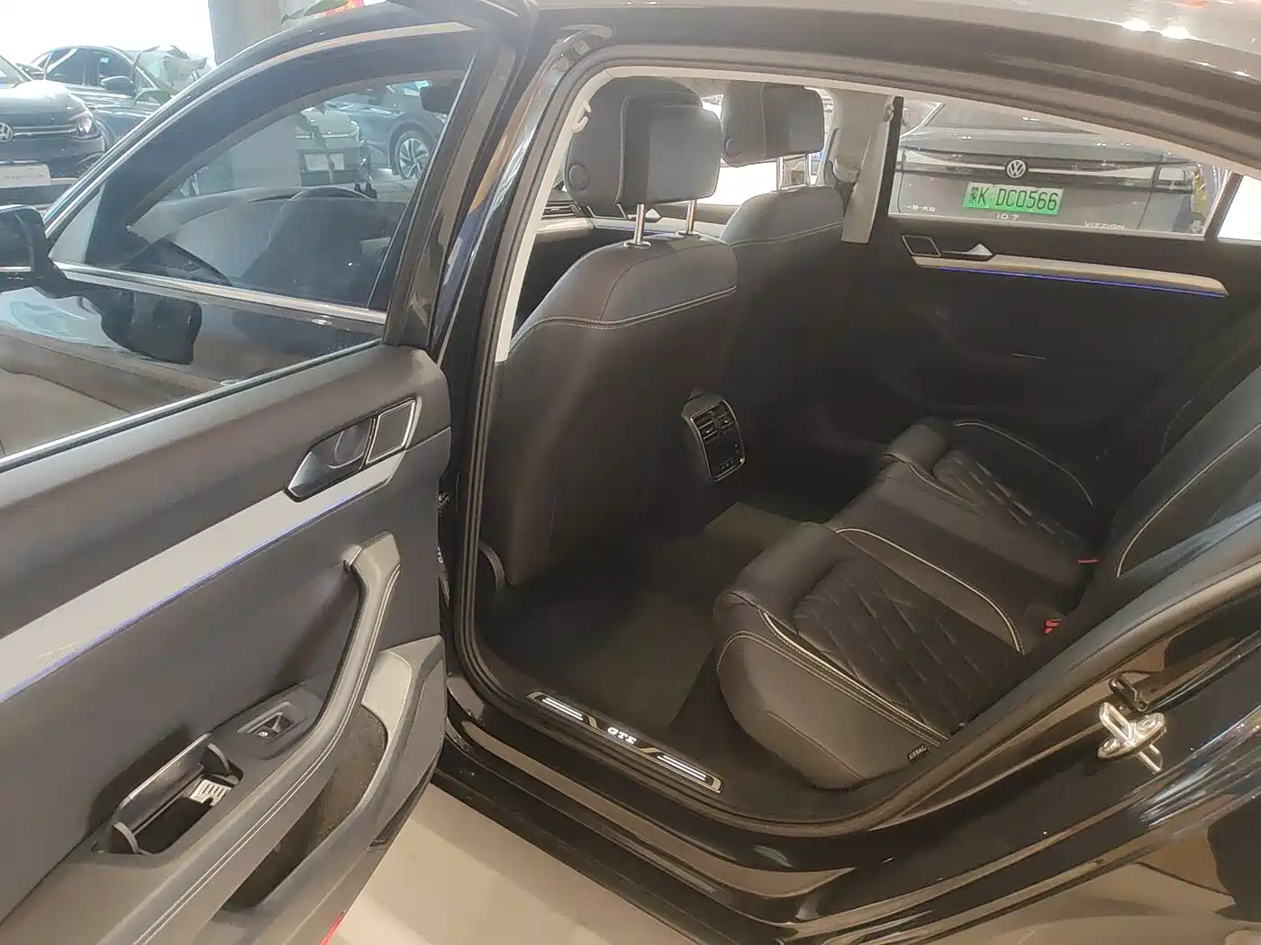 Volkswagen Magotan GTE Plug-in Hybrid 2022 GTE Luxury фото 4