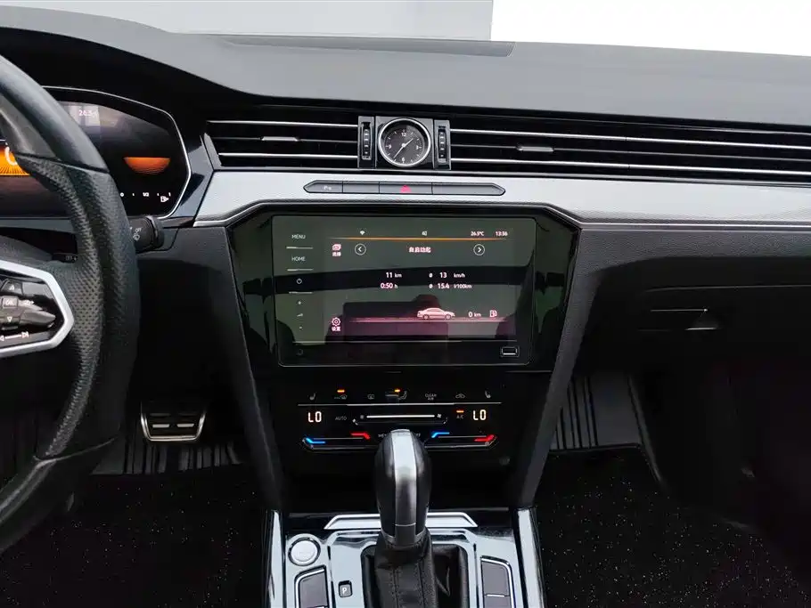Volkswagen Magotan 2023 2 Million Units Anniversary Edition 330TSI DSG Leading Type фото 13
