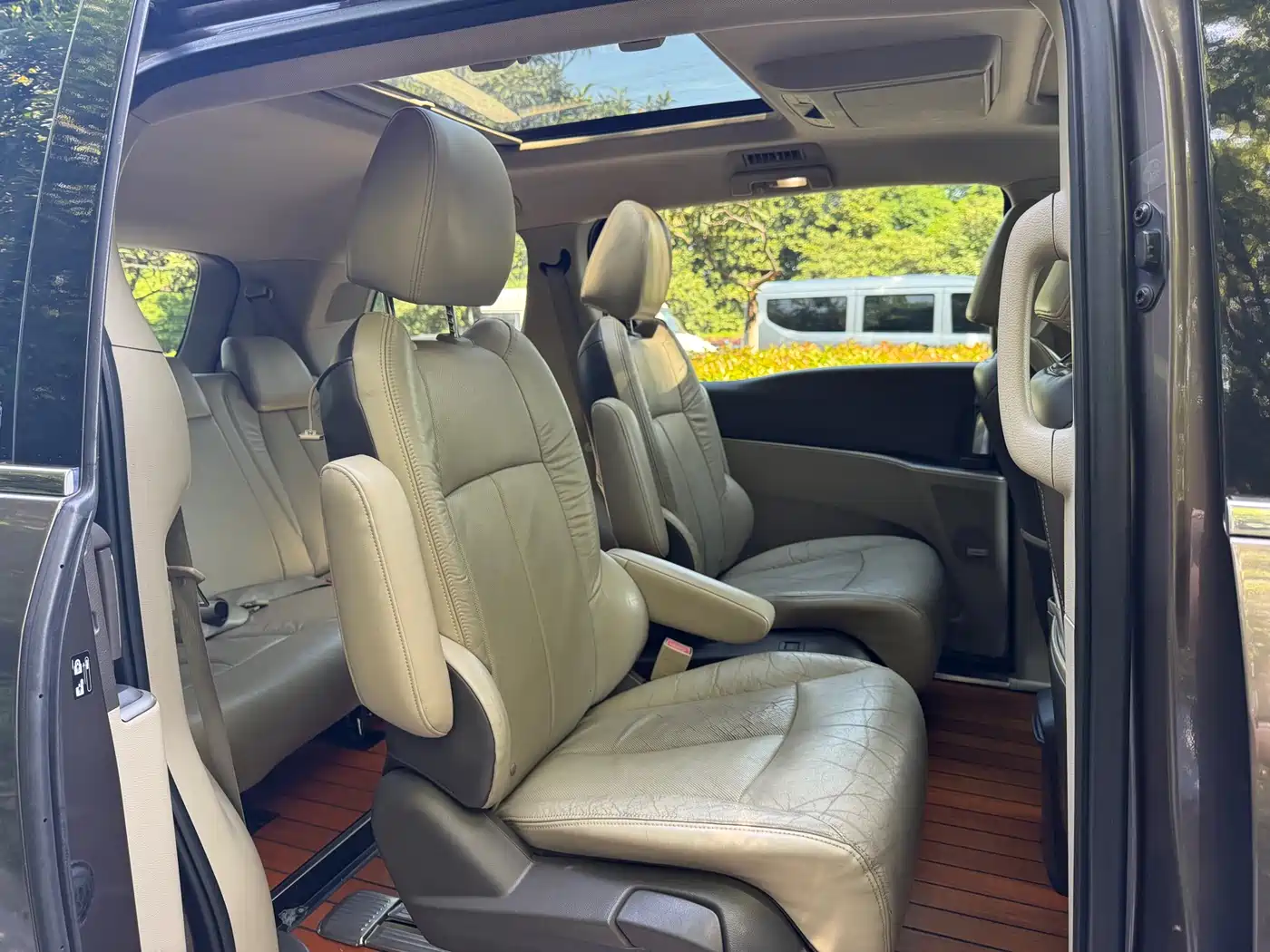 Buick GL8 2013 3.0L XT Luxury Business Flagship Edition фото 14