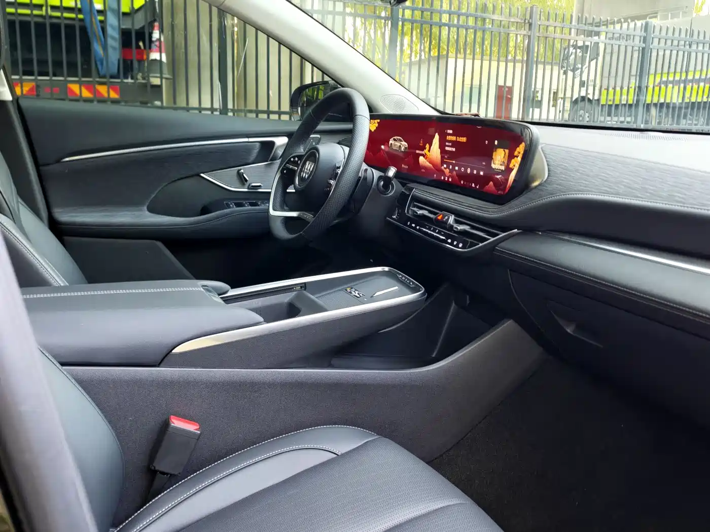 Buick LaCrosse 2025 Model 28T Platinum Edition фото 15
