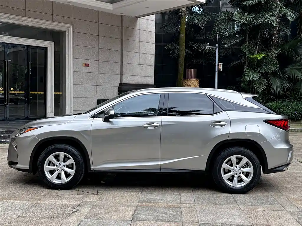 Lexus RX 2016 300 2WD Comfort Edition China V фото 6