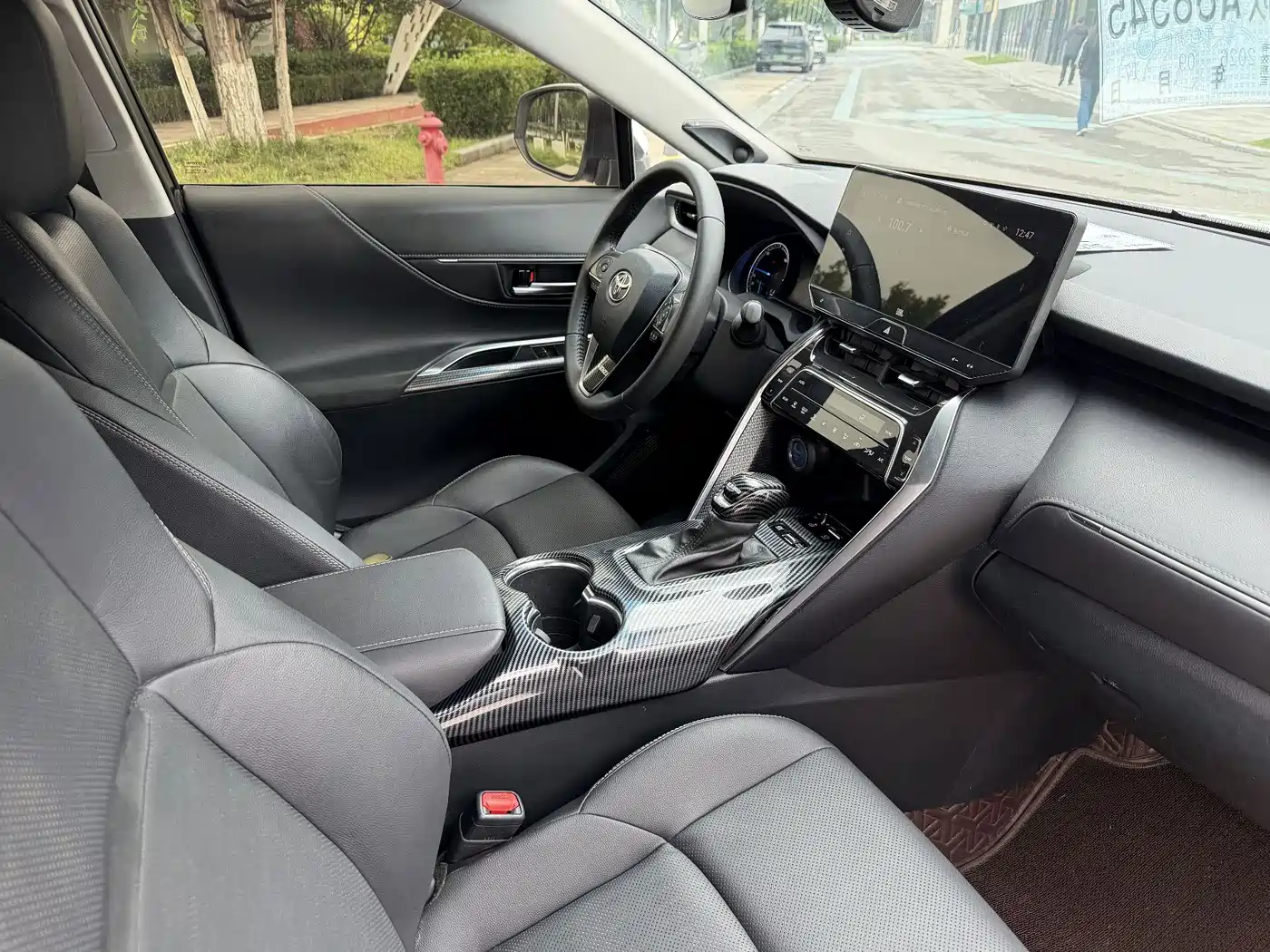 Photo 17 - Toyota Venza
