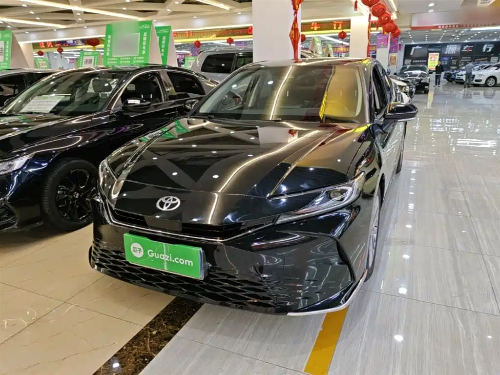 Toyota Camry 2024 Hybrid 2.0HG Premium Edition