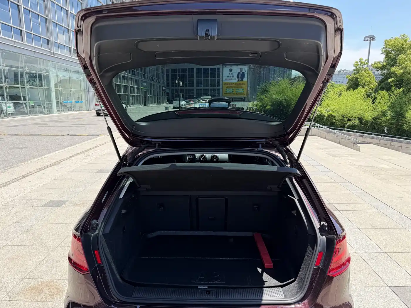 Audi A3 2016 Sportback 35 TFSI Leadership фото 11
