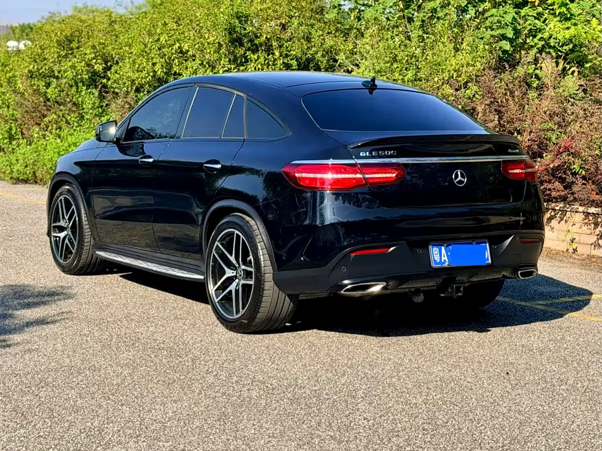 Mercedes-Benz GLE Coupe 2017 GLE 500 4MATIC Coupe SUV фото 3